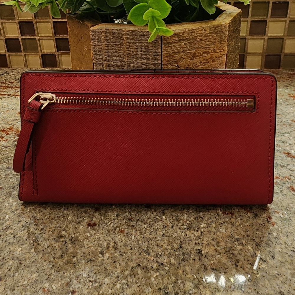 Kate Spade Red Wallet ❤️🤍❤️ - Picture 2 of 3